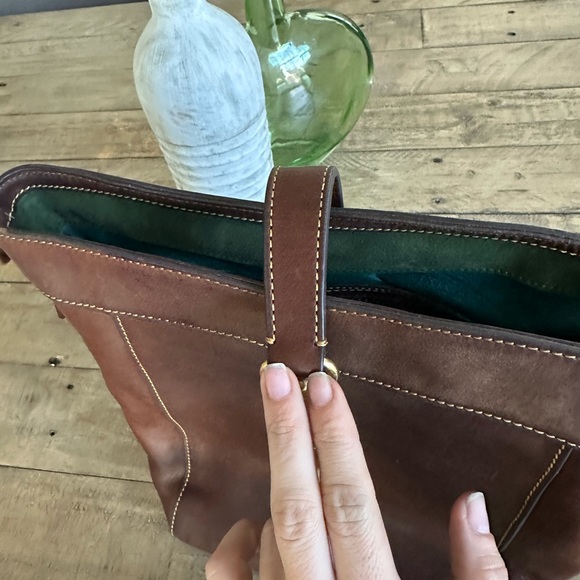 Vintage dooney and bourke hobo bag - Picture 4 of 16